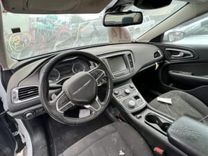 2016 Chrysler 200