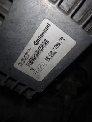 2017 Lincoln Continental Engine Control Module (ECM)