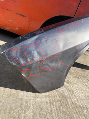 2016 Chrysler Challenger Fender