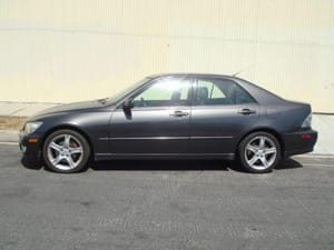 2001 Lexus Is300