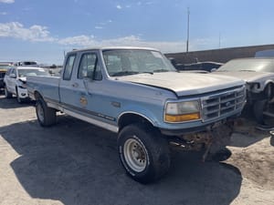 1993 Ford F-250 Rear Axle