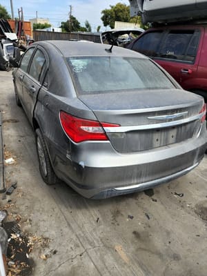 2012 Chrysler 200