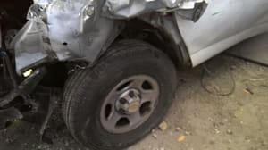 2004 GMC Expr15
