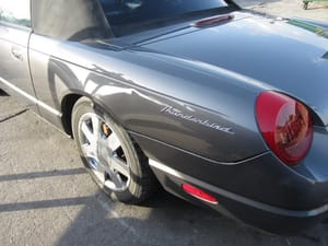 2003 Ford Thunderbird