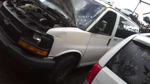 2003 GMC Expr15