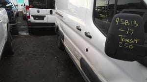 2017 Ford Tra250