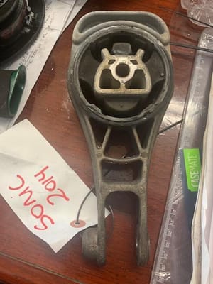 2014 Chevrolet Sonic Engine Mounts