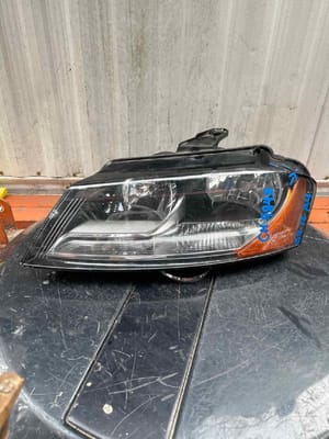 2012 Audi Audia4 Headlight