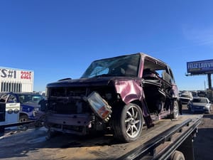 2005 Scion Xb
