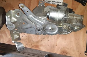2007 Cadillac Escalade Electric Door Motor