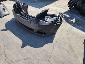 2016 Dodge Caravan Bumper Cover - Front