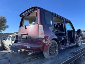 2005 Scion Xb