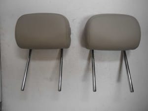 2013 Cadillac Xts Headrest