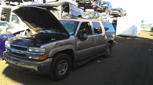 2000 GMC Sub150