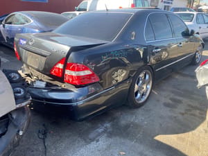 2004 Lexus Ls430