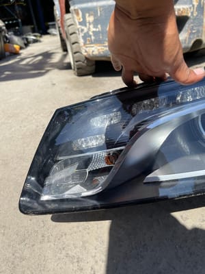 2009 Audi Audiq5 Headlight