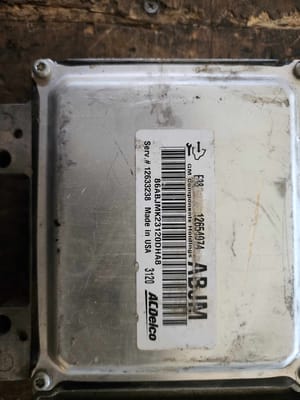 2013 GMC Expr25