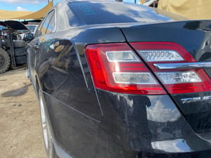 2015 Ford Taurus