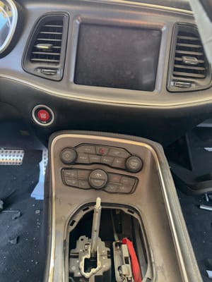 2018 Chrysler Challenger Dashboard