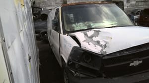 2003 GMC Expr25
