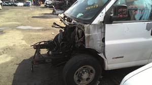 2005 GMC Expr25