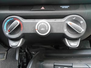 2019 Kia Rio Temp Control