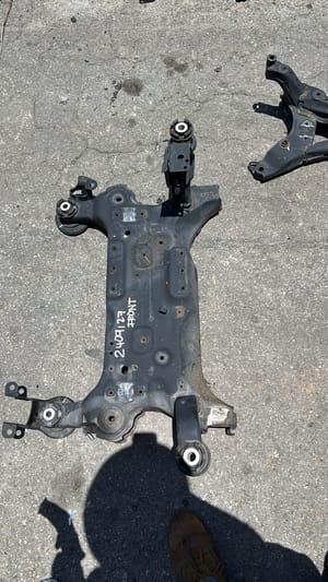 2019 Dodge Caravan Subframe