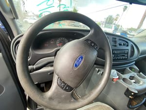 2003 Ford E-350