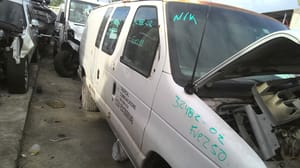 2002 Ford E-250