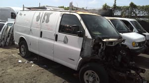 2005 GMC Expr25