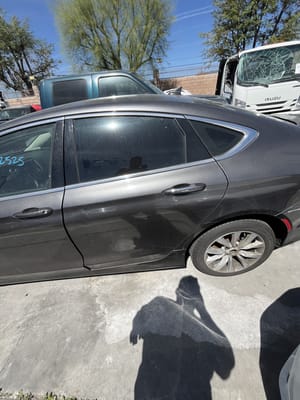 2015 Chrysler 200