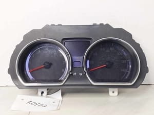 2016 Nissan Versa Instrument Cluster
