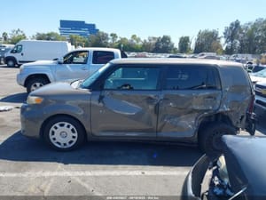 2012 Scion Xb