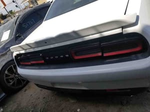 2018 Chrysler Challenger Trunk Lid