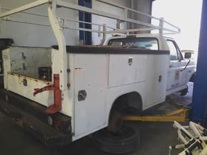 1994 Ford F-250 Rear Axle