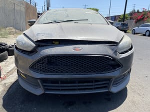 2016 Ford Focus Front Seat Belt