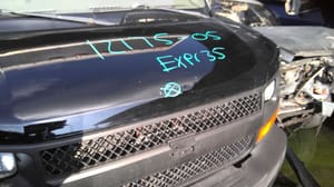 2005 GMC Expr35