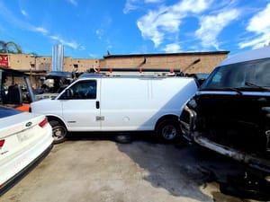 2006 GMC Expr35