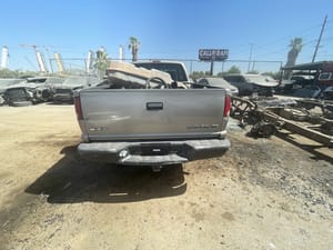 2000 GMC S10s15