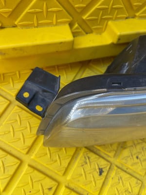 2009 Scion Xb Headlight