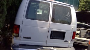 2001 Ford E-250