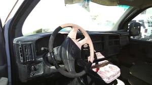 2003 GMC Expr25