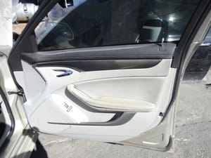 2013 Cadillac Cadcts