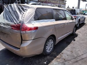 2012 Toyota Sienna