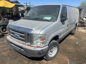 2009 Ford E-350
