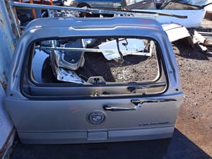 2003 Cadillac Escalade Trunk Lid