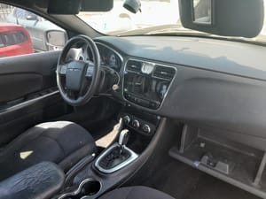 2013 Chrysler 200