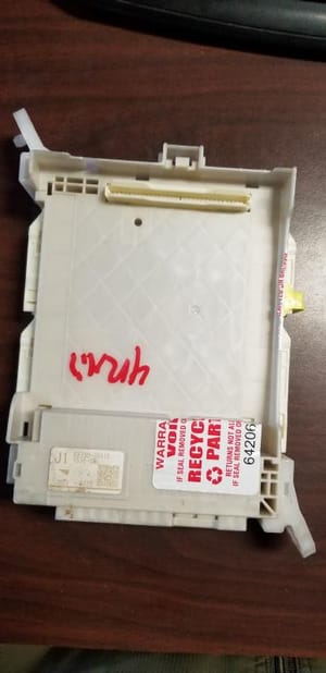 2019 Toyota 4Runner Cabin Fuse Box