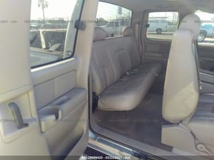 2003 GMC Silv25