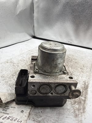 2013 Honda Pilot ABS Module